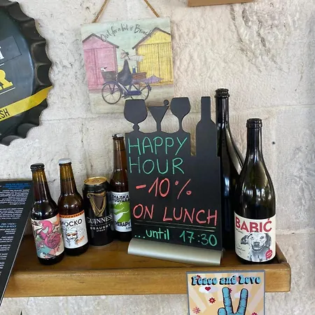 Palac -free Parking- Baška Voda