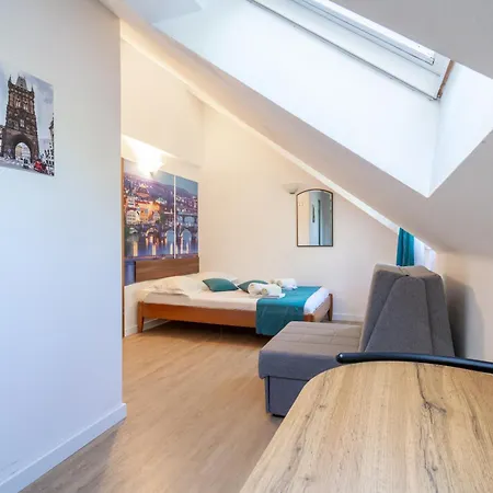 Palac -free Parking- *