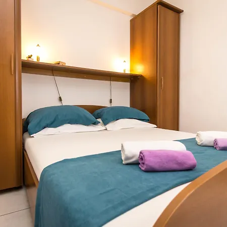 Palac -free Parking- * Baška Voda