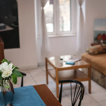 Palac -free Parking- *