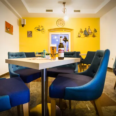 Palac -free Parking- Apartment Baška Voda