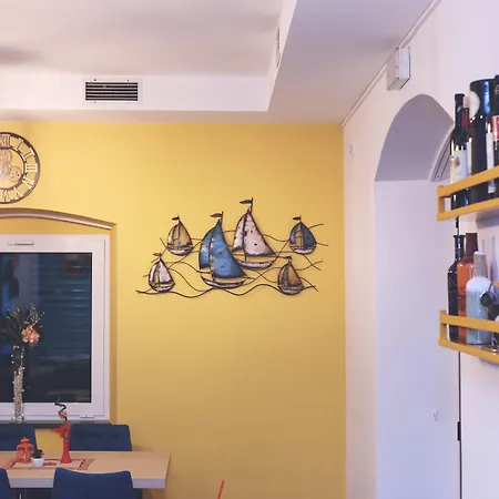 Apartment Palac -free Parking- Baška Voda